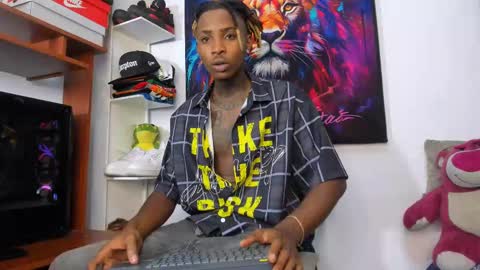 Kevin  online show from September 12, 9:04 pm