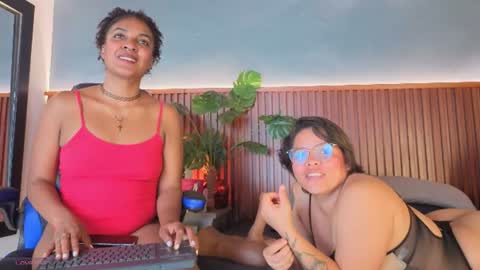 Snapshot of _paradissela chatting on June 23, 1:31 pm GAIA online show from June 23, 1:31 pm