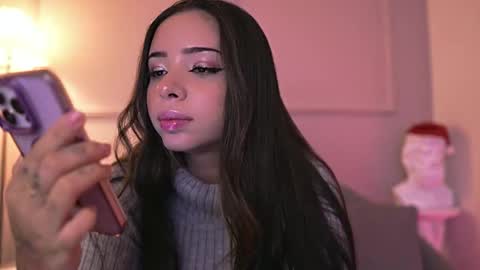 _paulah2 online show from January 7, 7:49 pm