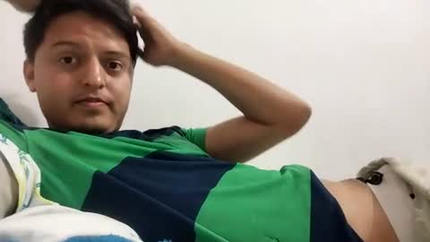 Snapshot of _principe chatting on August 2, 2:21 am _principe online show from August 2, 2:21 am