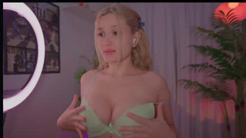 Eva online show from June 18, 10:03 pm