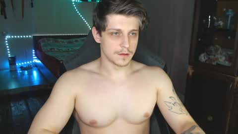 Snapshot of _purrari chatting on January 24, 7:41 am Vampire online show from January 24, 7:41 am