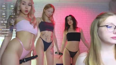 Merlizz Eva Jane Mila Nicole  left to right  online show from February 24, 5:43 am