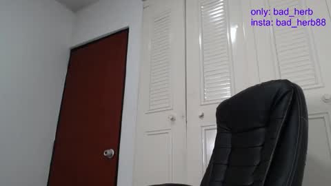 Alejandra  online show from September 25, 4:27 am