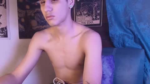 Snapshot of _realwav chatting on September 16, 6:36 am wav online show from September 16, 6:36 am