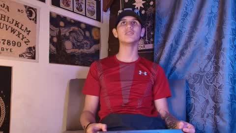 Snapshot of _realwav chatting on September 29, 5:34 am wav online show from September 29, 5:34 am