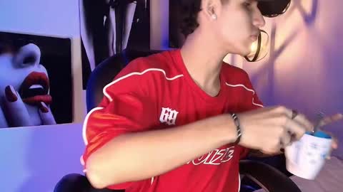 Snapshot of _realwav chatting on November 2, 5:54 am wav online show from November 2, 5:54 am