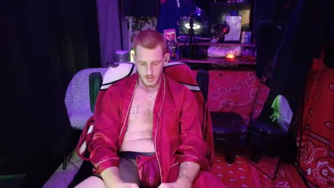 REDxxx online show from February 22, 1:57 pm