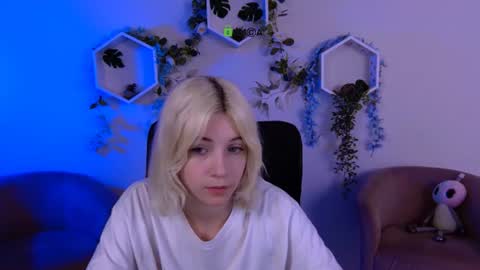 sabrina  online show from June 24, 6:51 pm