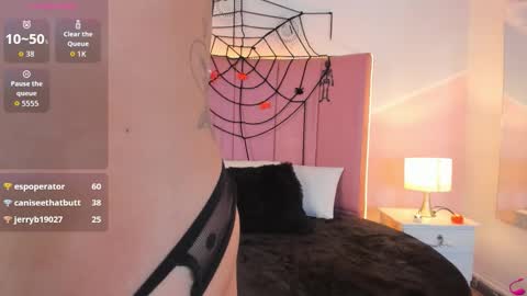 Snapshot of _samara_conner chatting on October 27, 9:08 pm Samara online show from October 27, 9:08 pm