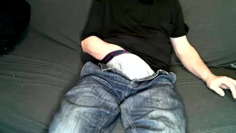 Snapshot of _samuel_ chatting on May 9, 2:44 pm Samuel online show from May 9, 2:44 pm