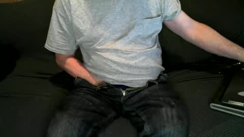 Snapshot of _samuel_ chatting on June 15, 6:59 am Samuel online show from June 15, 6:59 am