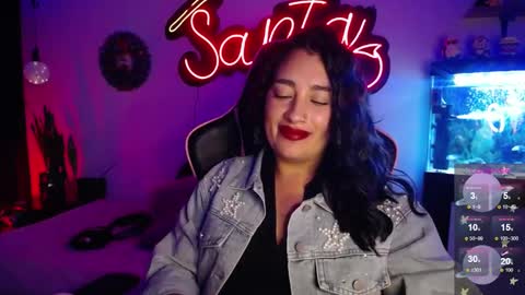 Snapshot of _santalove_ chatting on January 3, 11:01 pm SantaLove online show from January 3, 11:01 pm