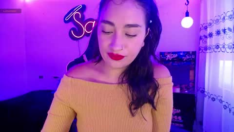 Snapshot of _santalove_ chatting on February 6, 7:40 pm SantaLove online show from February 6, 7:40 pm