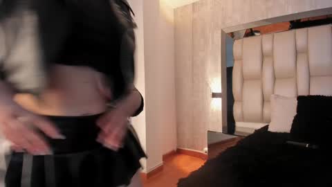 Snapshot of _saragarcia_ chatting on February 18, 2:38 pm Sara online show from February 18, 2:38 pm