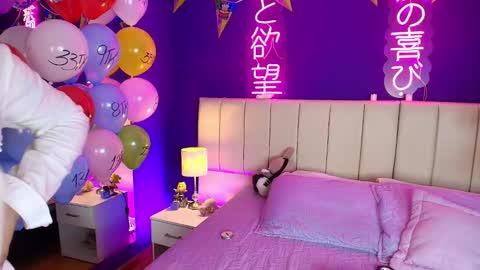 Sara online show from March 6, 5:04 am