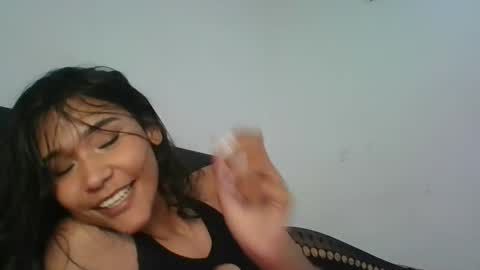 Snapshot of _sarahtomatto_ chatting on December 26, 12:59 pm _sarahtomatto_ online show from December 26, 12:59 pm