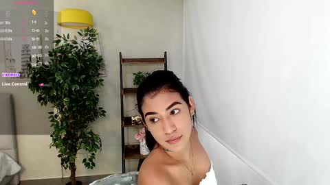 Snapshot of _sassy_girl chatting on January 20, 6:21 pm Sassy Girl online show from January 20, 6:21 pm