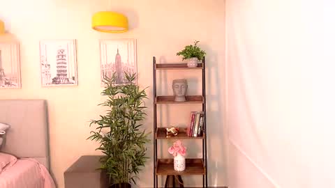 Snapshot of _sassy_girl chatting on February 11, 6:22 pm Sassy Girl online show from February 11, 6:22 pm