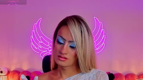 Scarlett online show from October 25, 1:18 pm