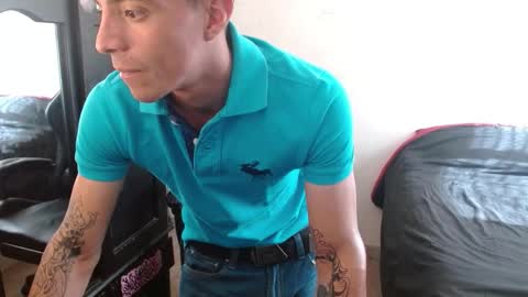 Snapshot of _schnnneider_ chatting on September 20, 7:48 pm SCHNEIDER online show from September 20, 7:48 pm