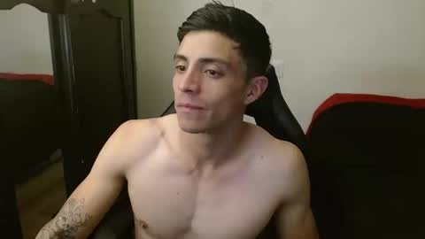 Snapshot of _schnnneider_ chatting on September 25, 4:27 am SCHNEIDER online show from September 25, 4:27 am