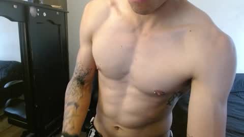 Snapshot of _schnnneider_ chatting on September 29, 8:57 pm SCHNEIDER online show from September 29, 8:57 pm