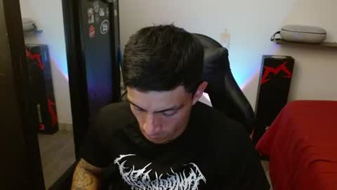 Snapshot of _schnnneider_ chatting on July 9, 10:47 pm SCHNEIDER online show from July 9, 10:47 pm