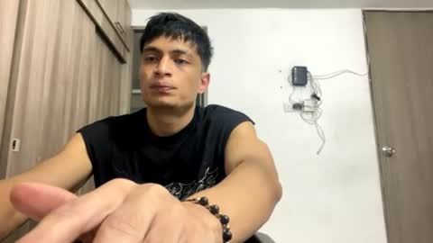 Juan Pablo-independent model online show from June 15, 3:53 am