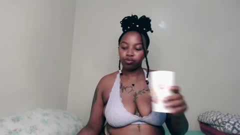 _sexysquirter online show from November 28, 7:05 pm