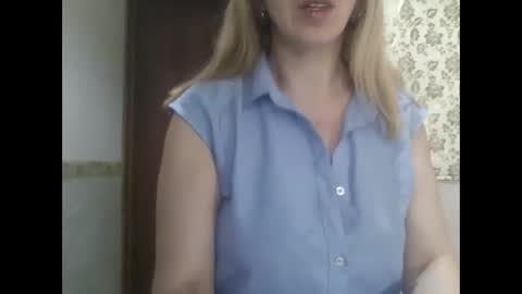 Snapshot of _sexyxsveta_ chatting on November 3, 5:52 am SexyXSveta online show from November 3, 5:52 am