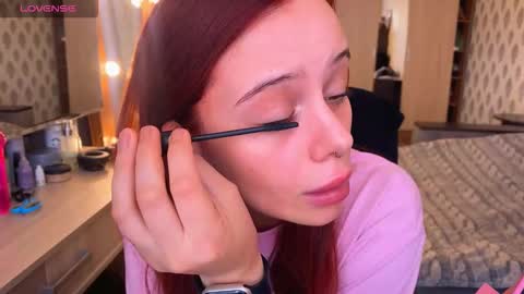 Alice online show from September 10, 1:44 pm