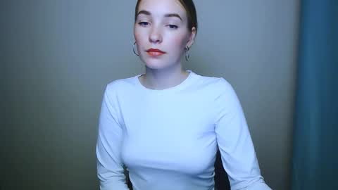 Snapshot of _snow_queen__ chatting on November 27, 7:49 pm Rachel online show from November 27, 7:49 pm