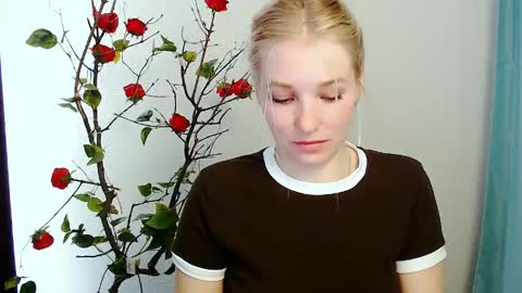 Rachel online show from April 29, 1:04 pm