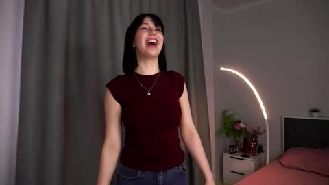 Kate online show from March 3, 6:52 am