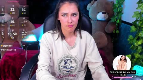 Sophie  online show from February 4, 11:27 pm