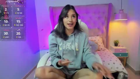 Sophie  online show from September 26, 6:34 pm