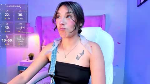 Sophie  online show from January 5, 7:50 pm