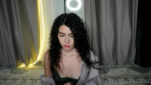 Snapshot of _sophiia_666 chatting on February 14, 2:07 am Sophy online show from February 14, 2:07 am