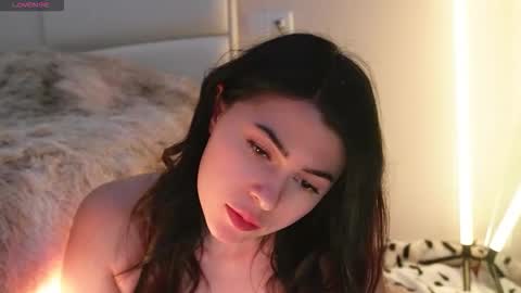 Snapshot of _sophiia_666 chatting on January 18, 9:18 pm Sophy online show from January 18, 9:18 pm