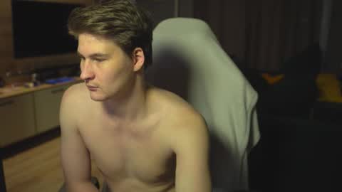 Snapshot of _sopranos_ chatting on November 17, 3:45 am OLIVERpvt is open online show from November 17, 3:45 am