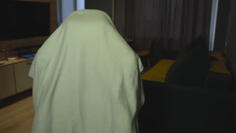 Snapshot of _sopranos_ chatting on November 21, 4:33 am OLIVERpvt is open online show from November 21, 4:33 am