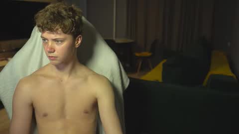 Snapshot of _sopranos_ chatting on November 22, 12:04 pm OLIVERpvt is open online show from November 22, 12:04 pm