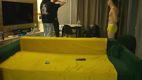 Snapshot of _sopranos_ chatting on November 27, 12:07 pm OLIVERpvt is open online show from November 27, 12:07 pm