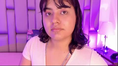 Snapshot of _sowy_venus_ chatting on May 12, 12:02 pm V E N U S online show from May 12, 12:02 pm