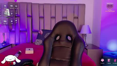 Snapshot of _sowy_venus_ chatting on May 25, 12:00 pm V E N U S online show from May 25, 12:00 pm