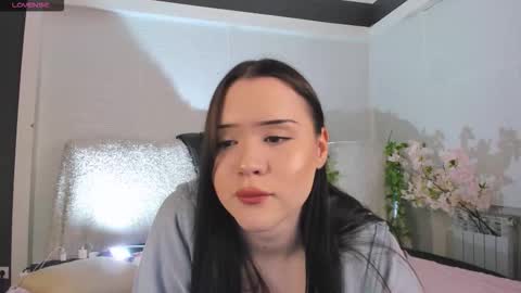 Snapshot of _spicygirl chatting on October 10, 8:41 pm Brittany online show from October 10, 8:41 pm