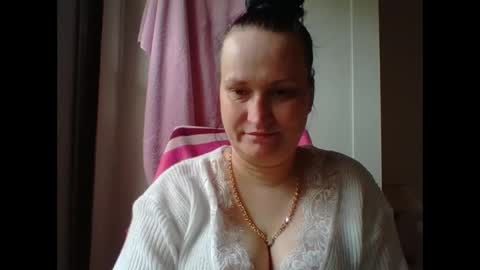 Snapshot of _squirty_pussyyy_ chatting on February 27, 9:11 am Melisa online show from February 27, 9:11 am