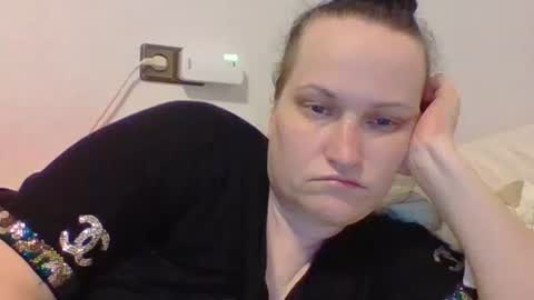 Snapshot of _squirty_pussyyy_ chatting on March 8, 9:08 pm Melisa online show from March 8, 9:08 pm