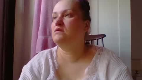 Snapshot of _squirty_pussyyy_ chatting on March 10, 7:32 am Melisa online show from March 10, 7:32 am